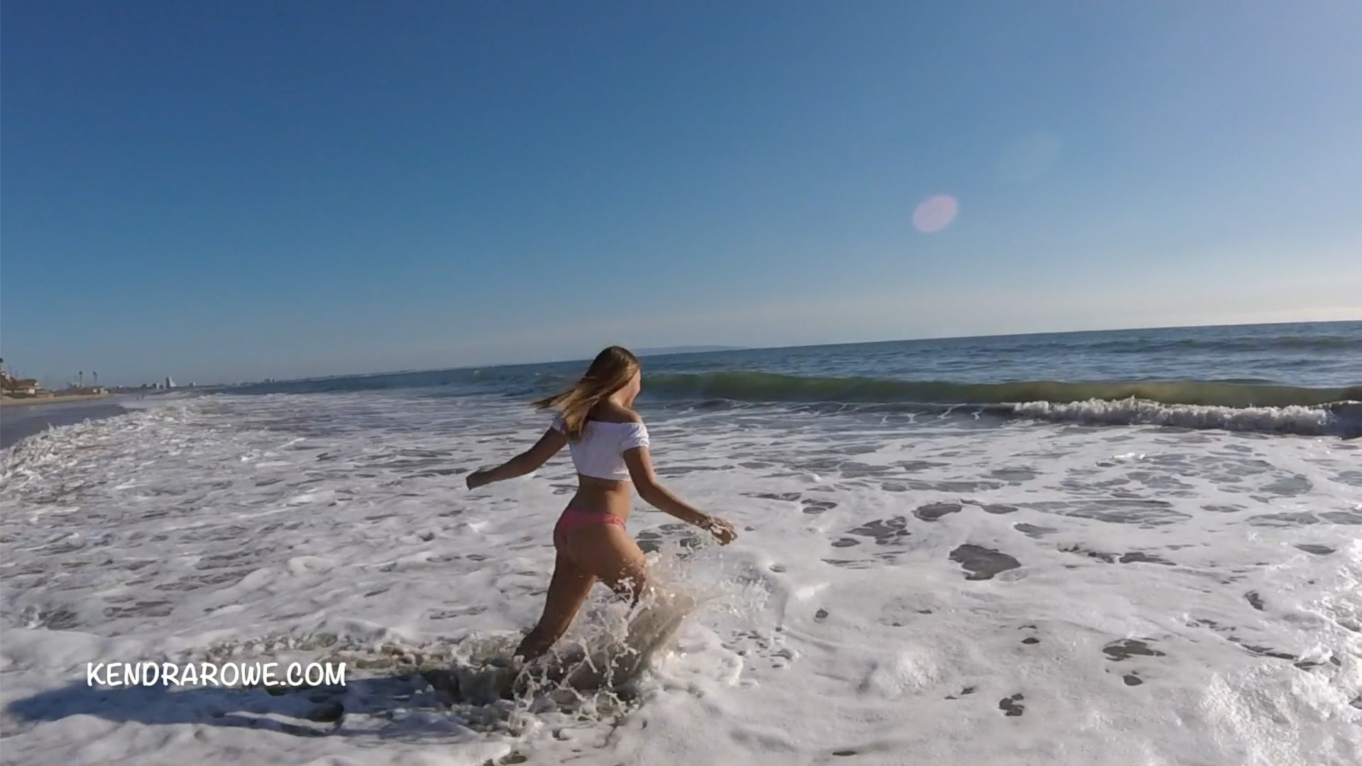 Beach Day thumbnail - Kendra Rowe